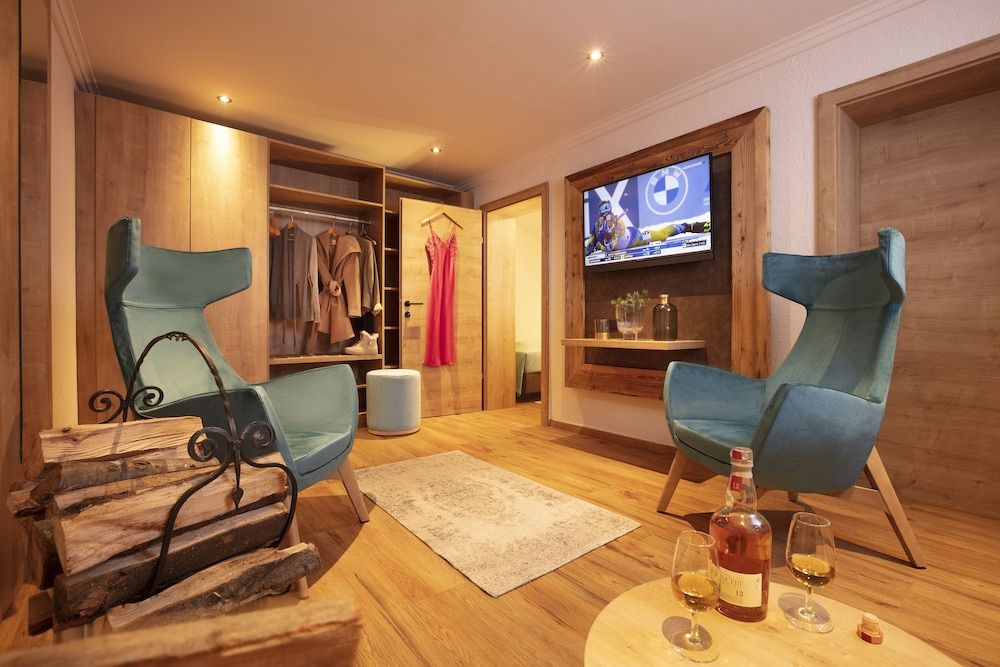 Bergland Hotel Junior Suite 7