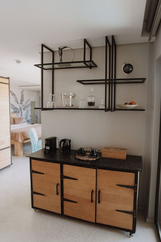 North Star Micro Hotel Luxury Room 11