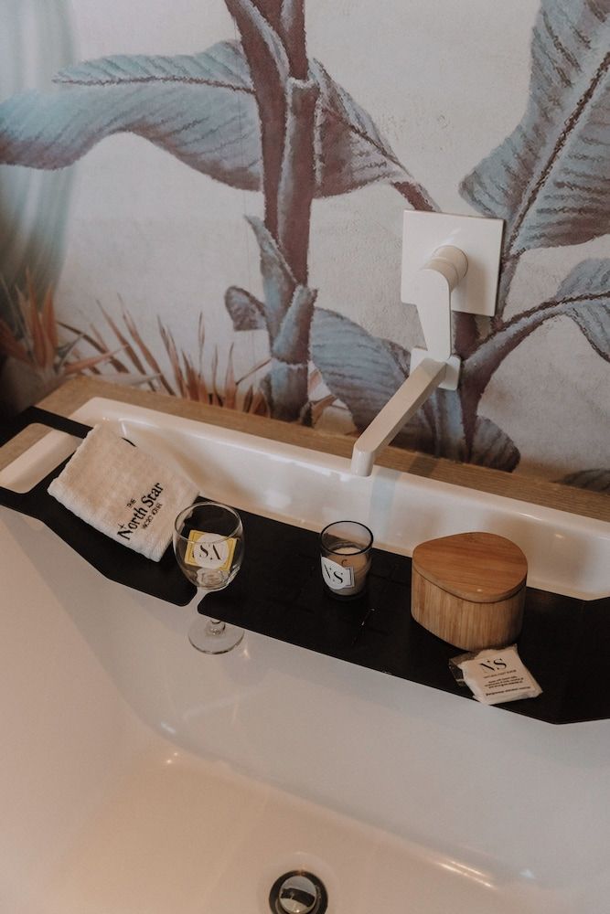 North Star Micro Hotel Luxury Room 10