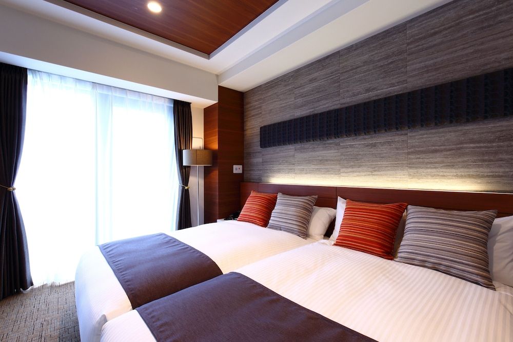 undefined Luxcare Hotel 6