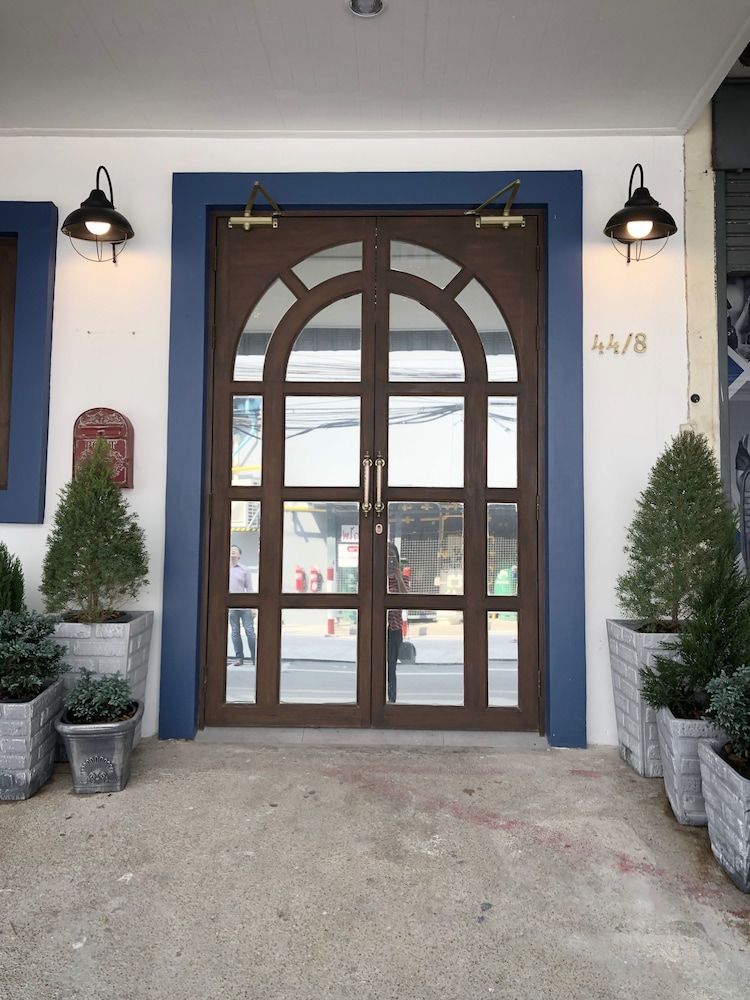 undefined Hide and Seek Boutique Hometel 2