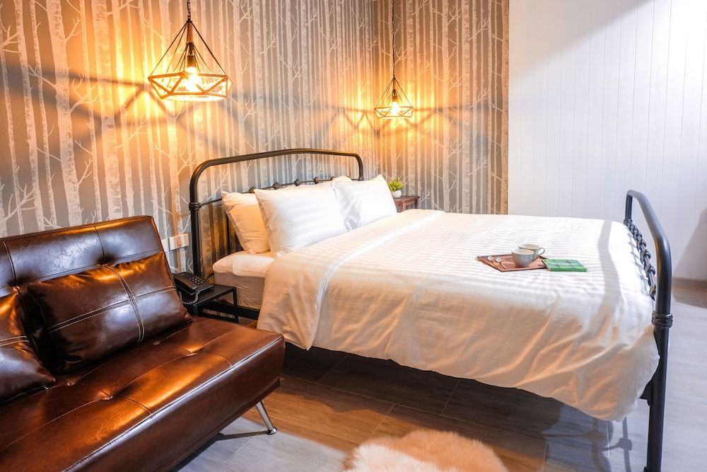 undefined Hide and Seek Boutique Hometel 9