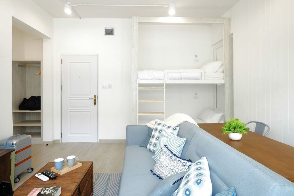 Hide and Seek Boutique Hometel Family Suite 25