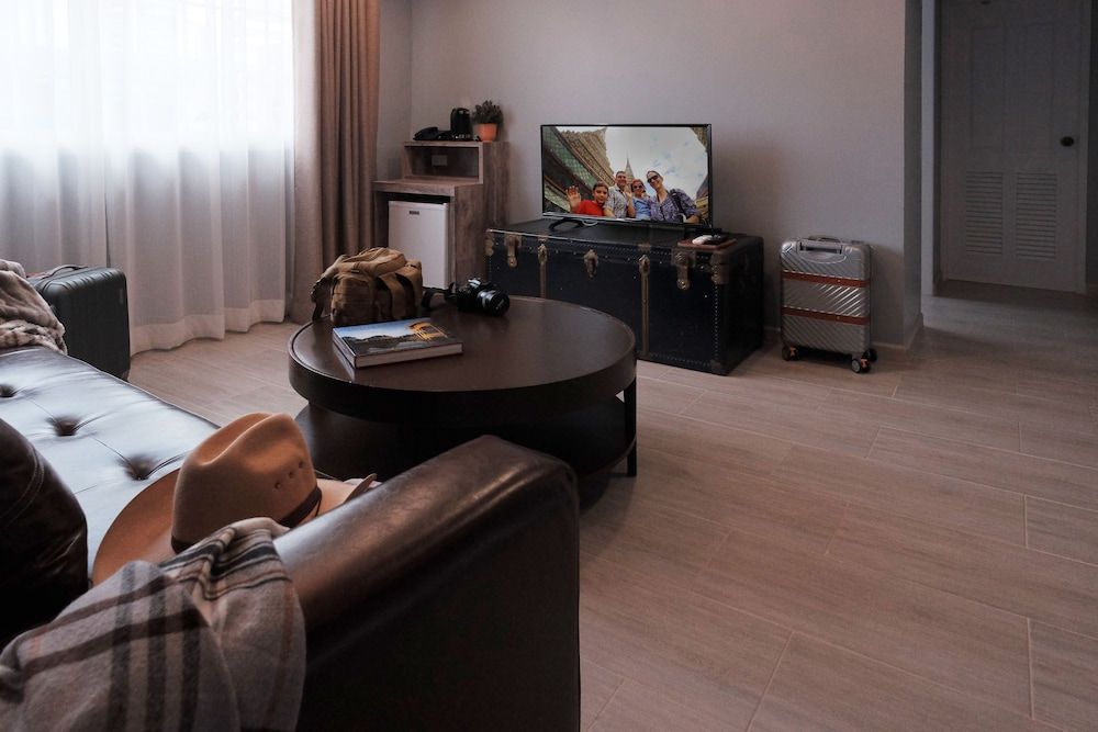 Hide and Seek Boutique Hometel Family Suite 27