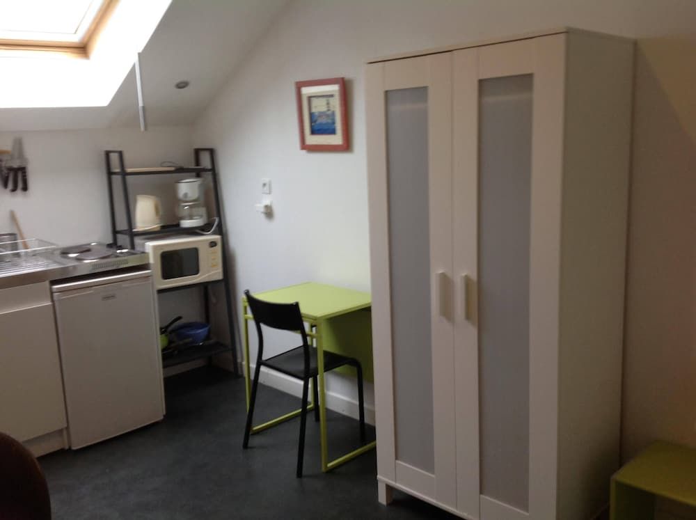 Madeleine & Cie Studio, Private Bathroom, Garden View (L'ATELIER 1) 4