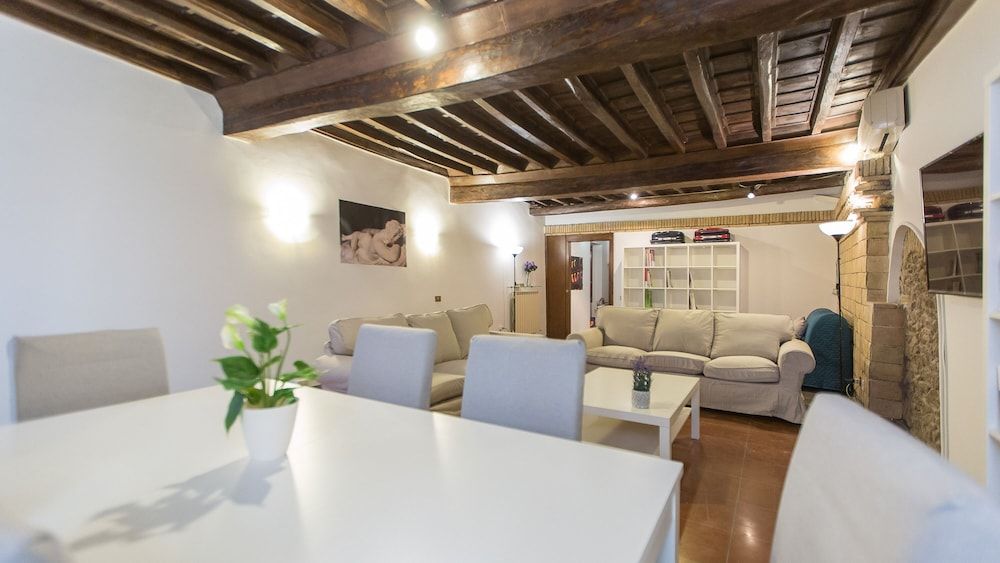 Rental in Rome Scala Deluxe Terrace Apartment, 1 Bedroom 14