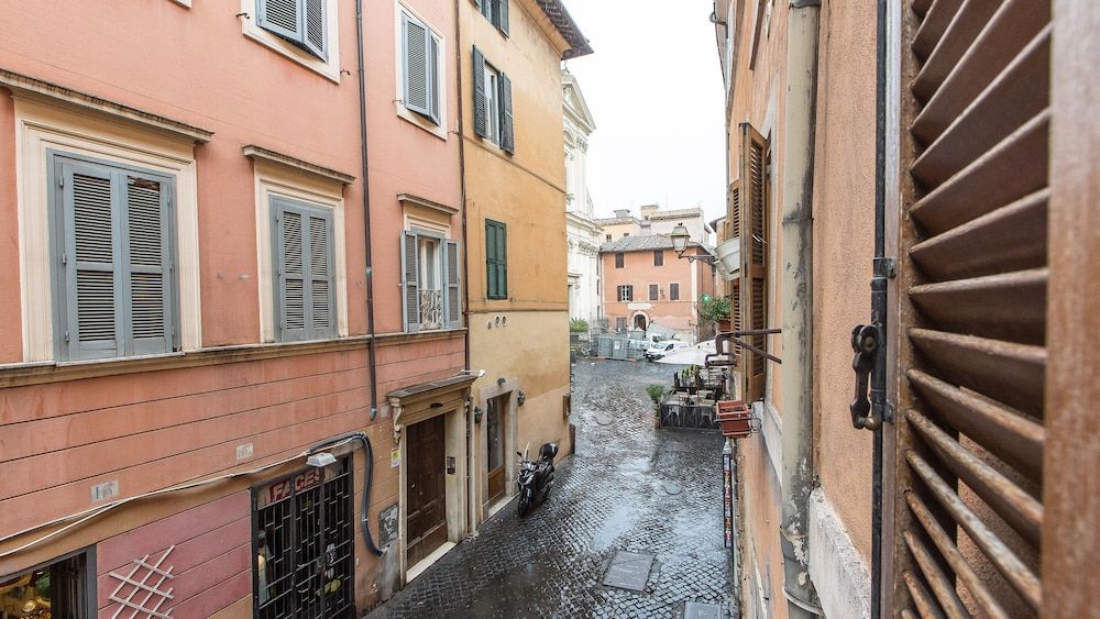 Rental in Rome Scala Deluxe Terrace Apartment, 1 Bedroom 25