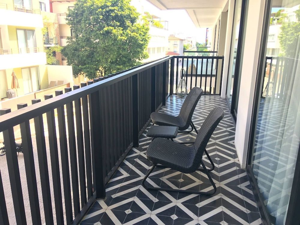 It Residence, Top Location, Luxury 2 Br, Two Roof Pools & Beach Club Included! Condo, 2 Bedrooms, Balcony, City View 32