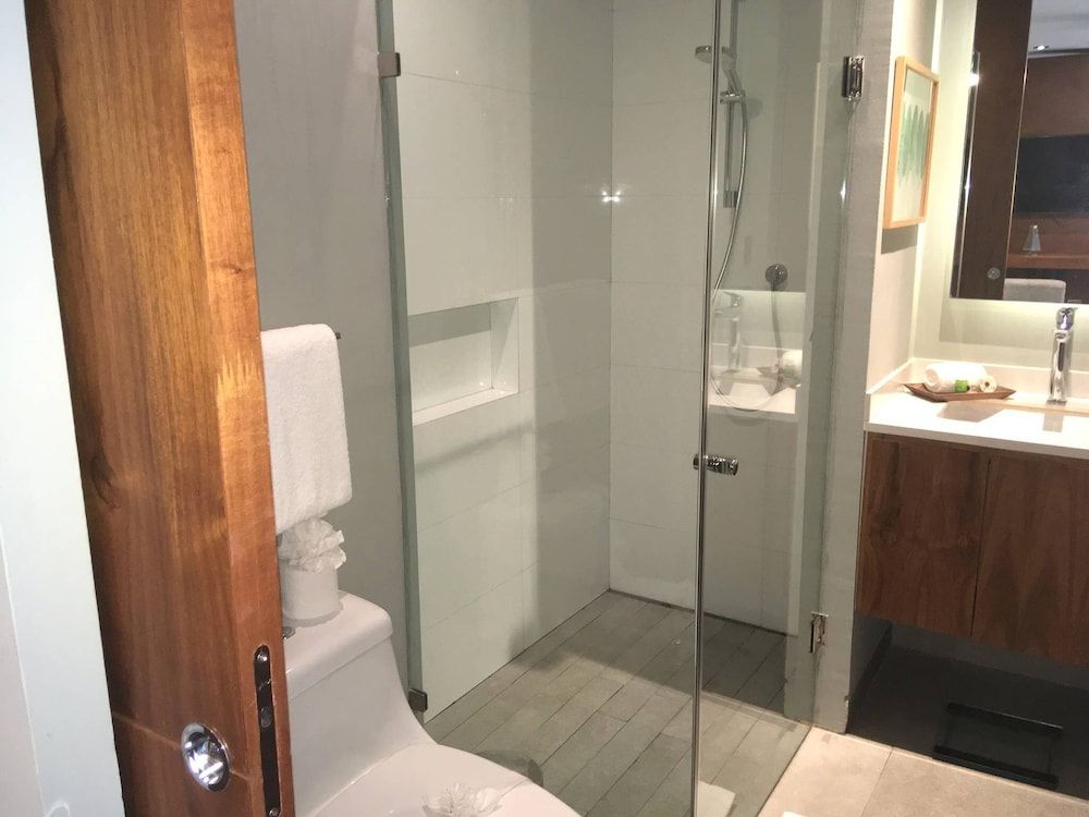 It Residence, Top Location, Luxury 2 Br, Two Roof Pools & Beach Club Included! Condo, 2 Bedrooms, Balcony, City View 13