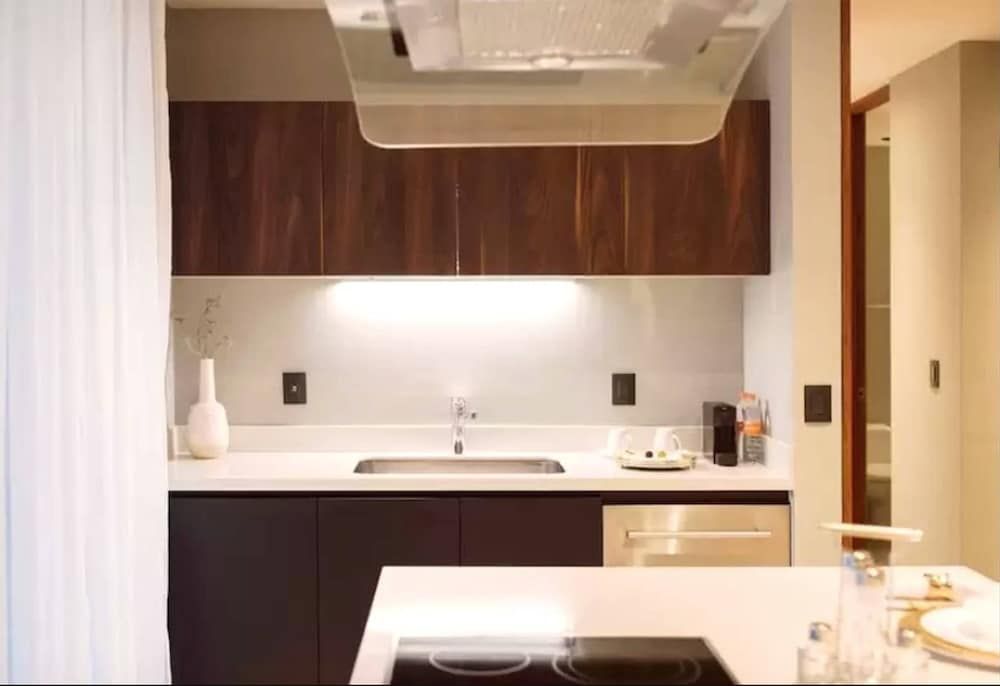 It Residence, Top Location, Luxury 2 Br, Two Roof Pools & Beach Club Included! Condo, 2 Bedrooms, Balcony, City View 9