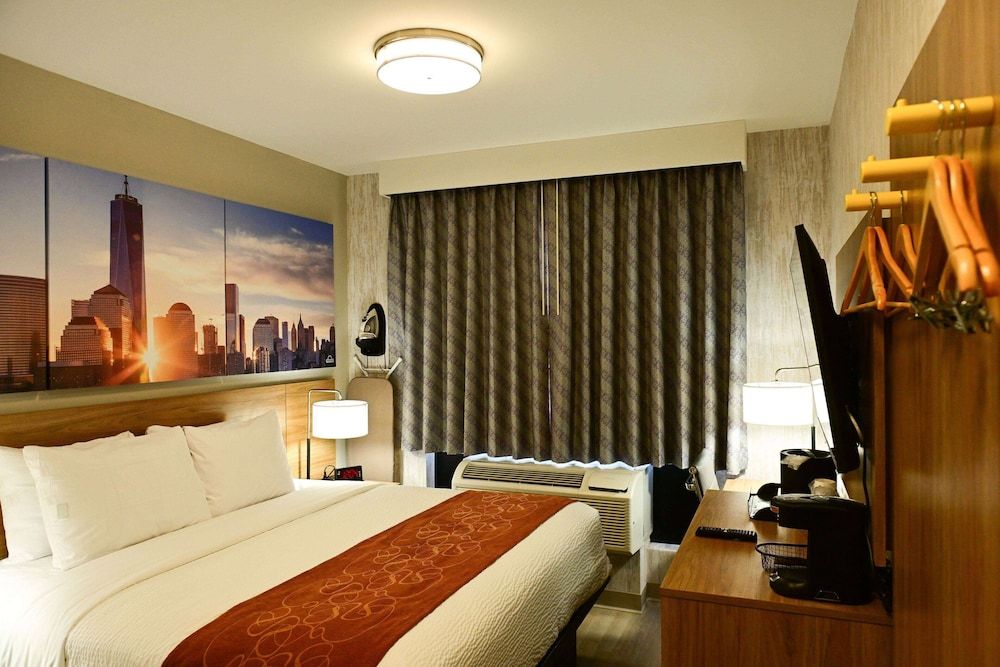 Room, 1 King Bed, Non Smoking