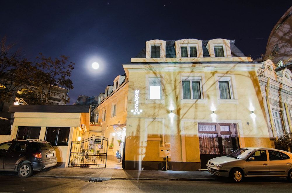 undefined Hotel Boutique Monaco 3