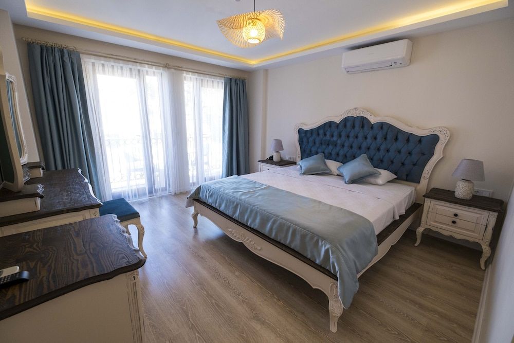 undefined ICARUS ALACATI +16 2