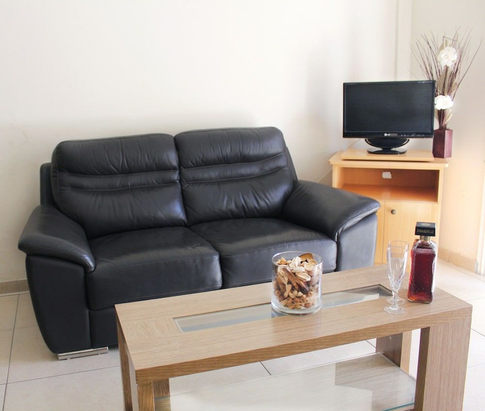 St. Mamas Hotel Apartments Comfort Apartment, 1 Bedroom (M) 9