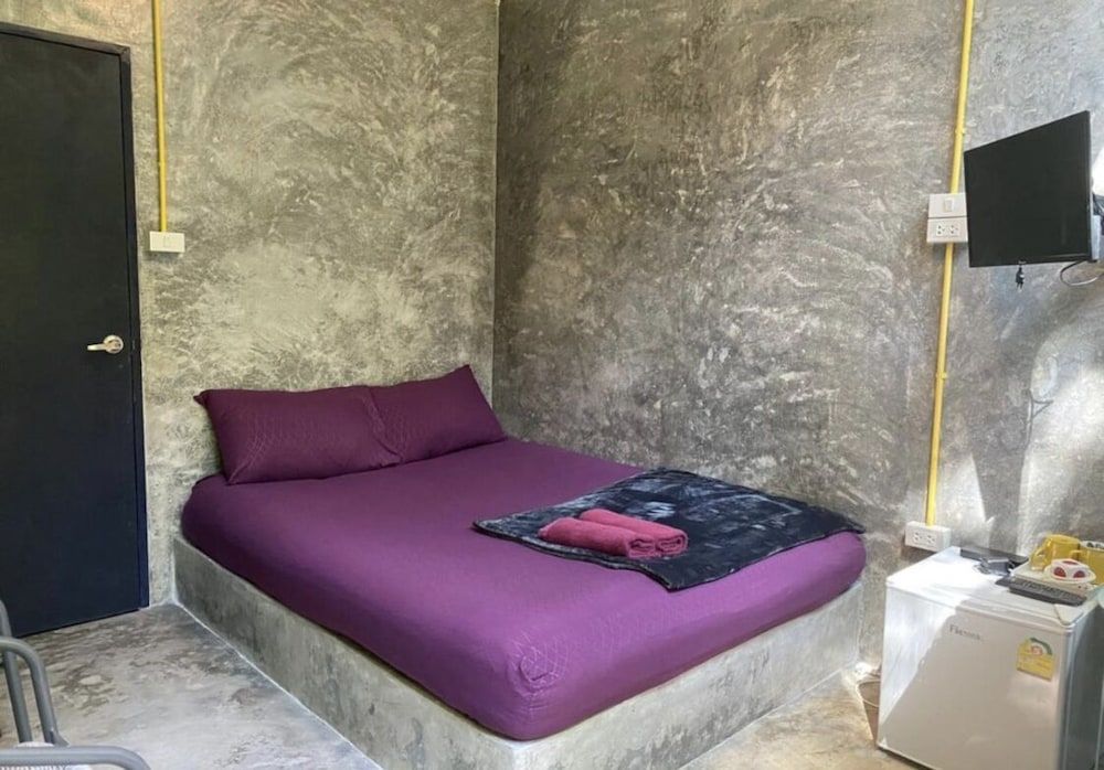 BeachBox KohChang Signature Single Room (B3) 3