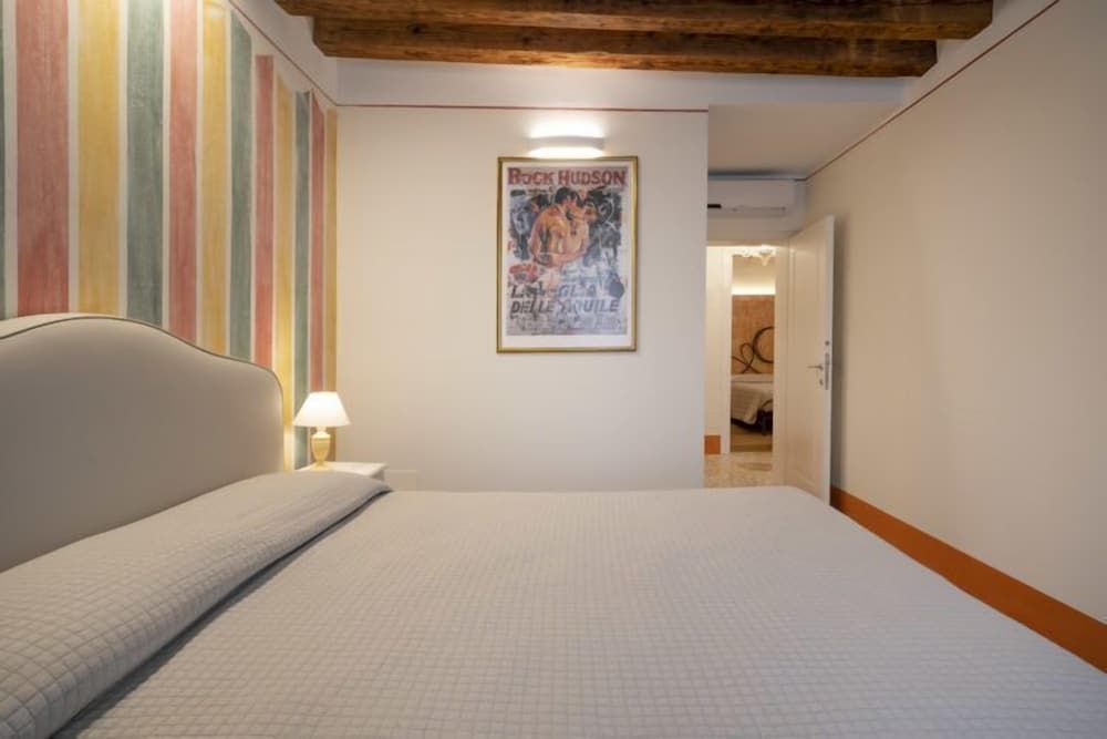 Sant'Aponal Prestige Apartment, 2 Bedrooms 4