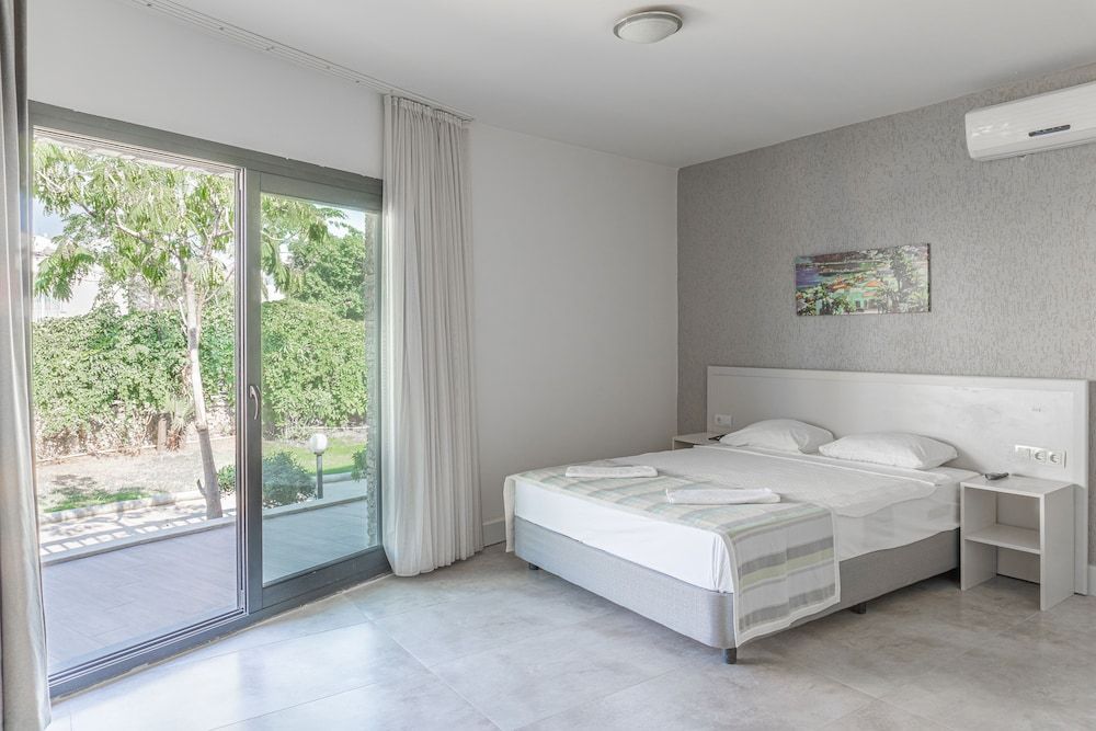undefined ZEF RESIDENCE 2