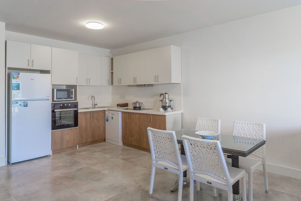 ZEF RESIDENCE Comfort Apartment, 2 Bedrooms, Annex Building 4