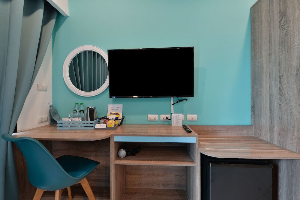 T2 Jomtien Pattaya Superior Twin No Window Room 9