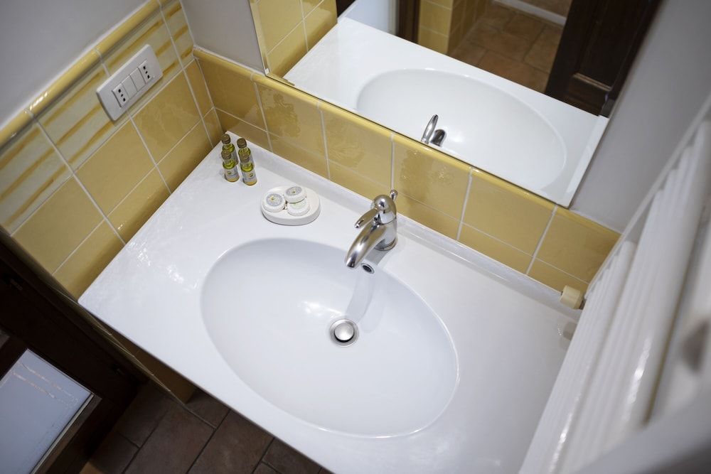 Casa Vera Affittacamere e Appartamenti Camera con terrazzo - Primula 4