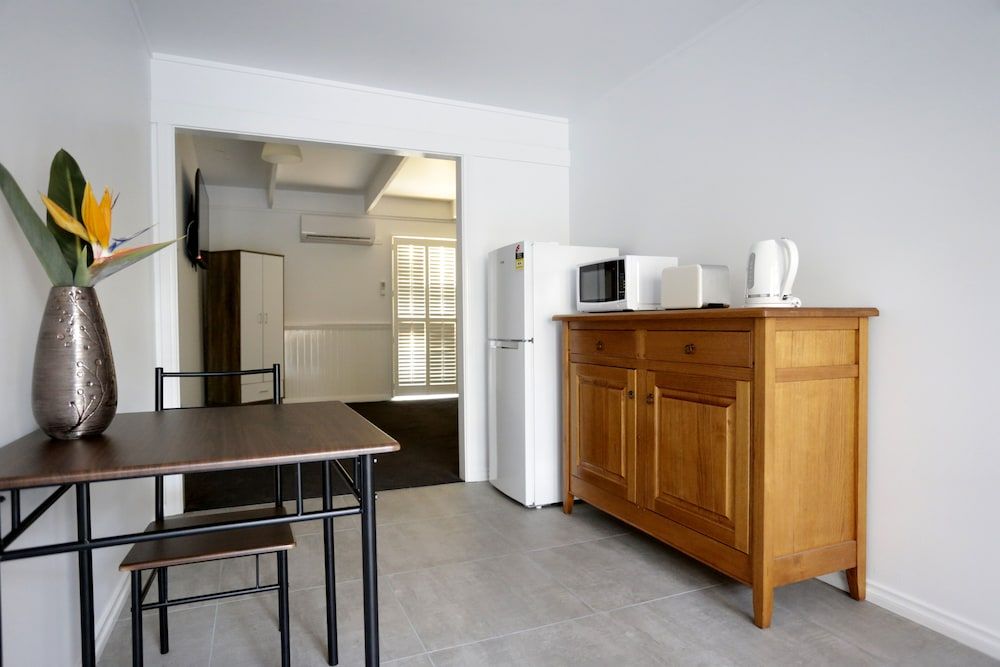 Bellarine Spa Wellness & Retreat Luxury Room 4