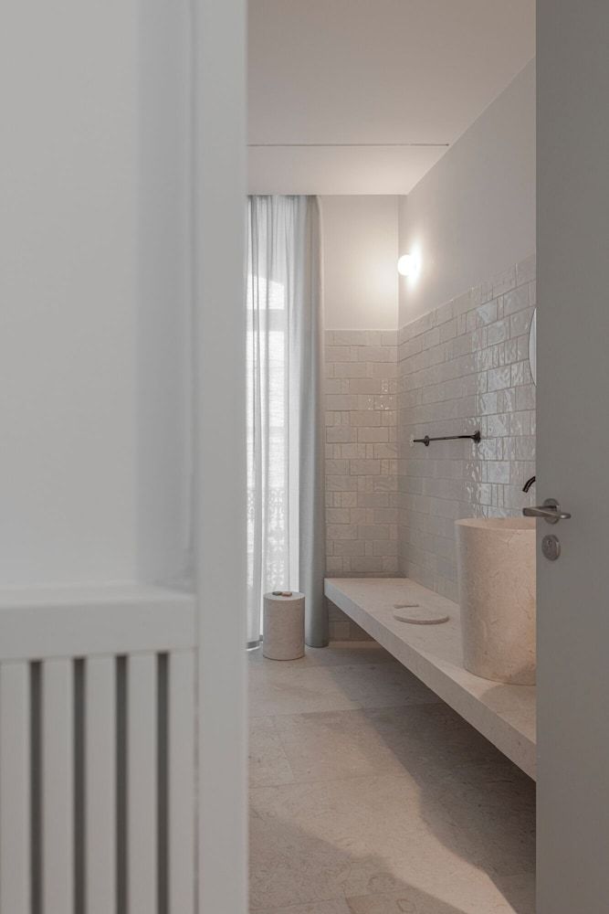 Montecarmo 12 - Design Boutique Hotel Superior Double Room 3