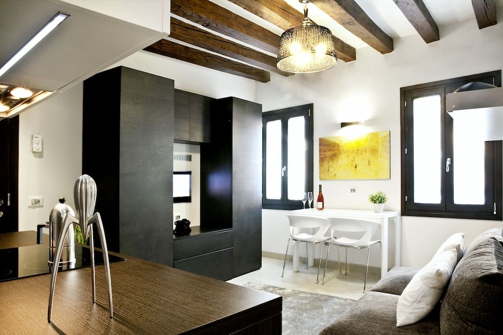 Margherita House Venice Double Room, Kitchenette 9