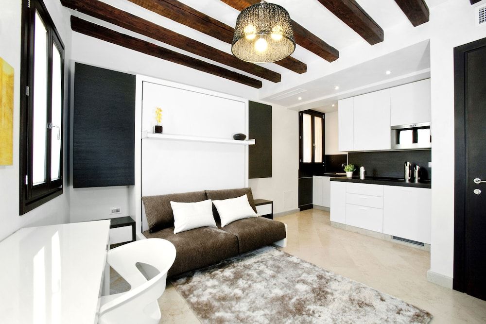 Margherita House Venice Double Room, Kitchenette 10