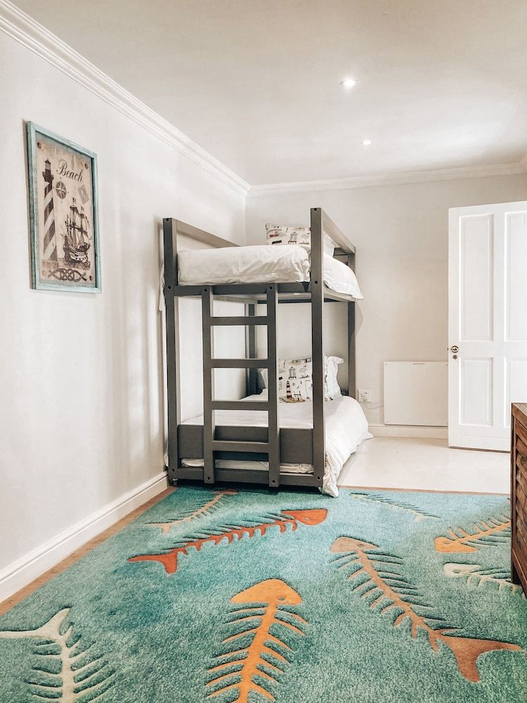 Chateau de Marine Room 0004