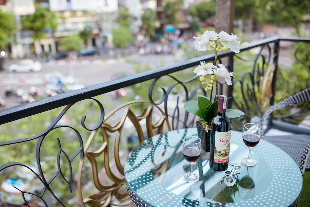 undefined Le Beryl Hanoi Hotel 10