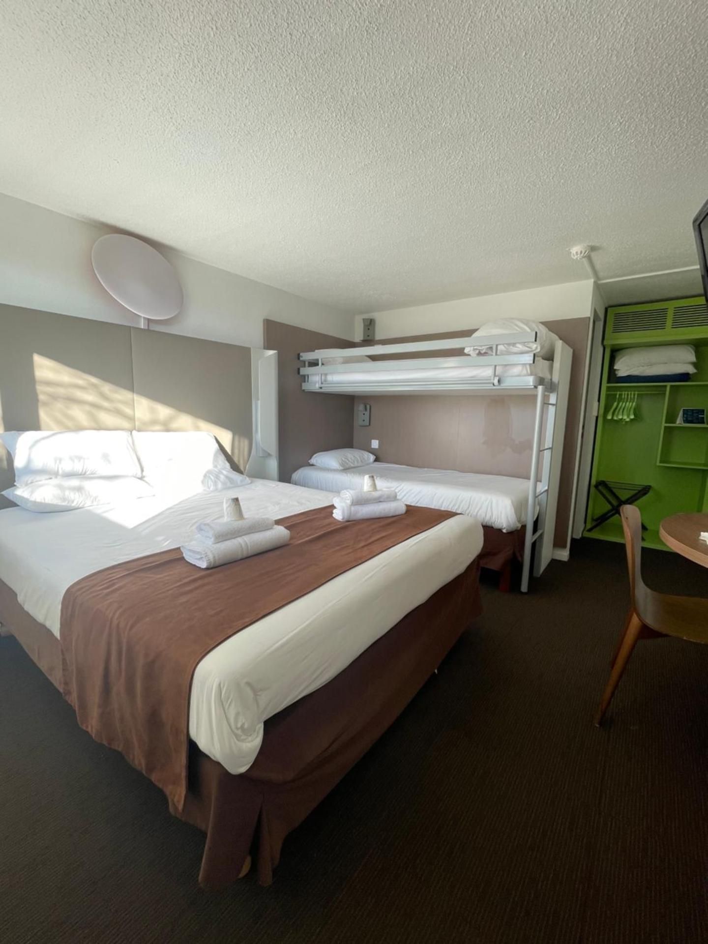 Quadruple Room - 1 Double Bed 2 Bunked Beds