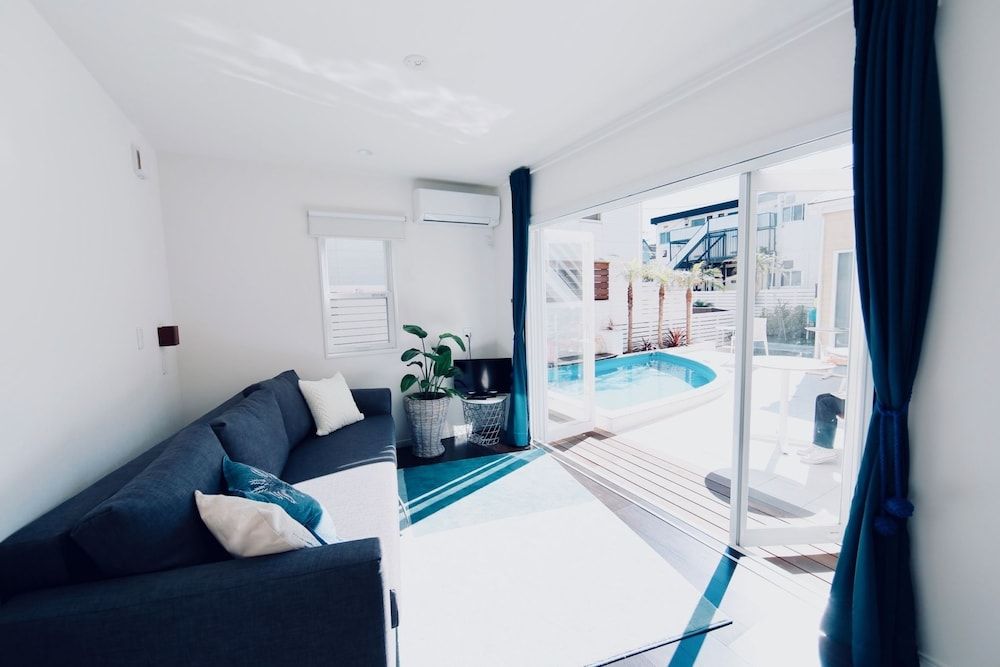 Luxury Single Room, 1 Bedroom, Accessible, Pool View