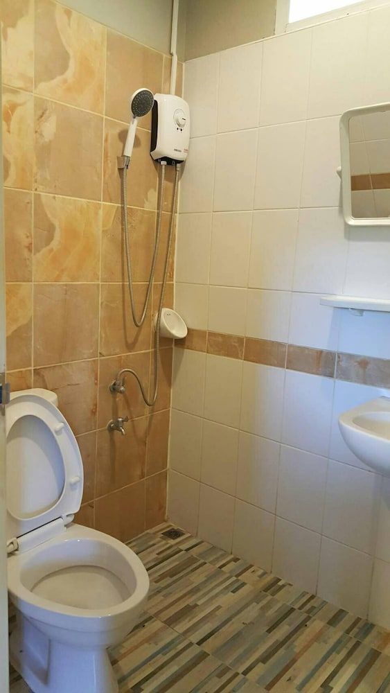 Baan Phuchalianglom Standard Double Room 17