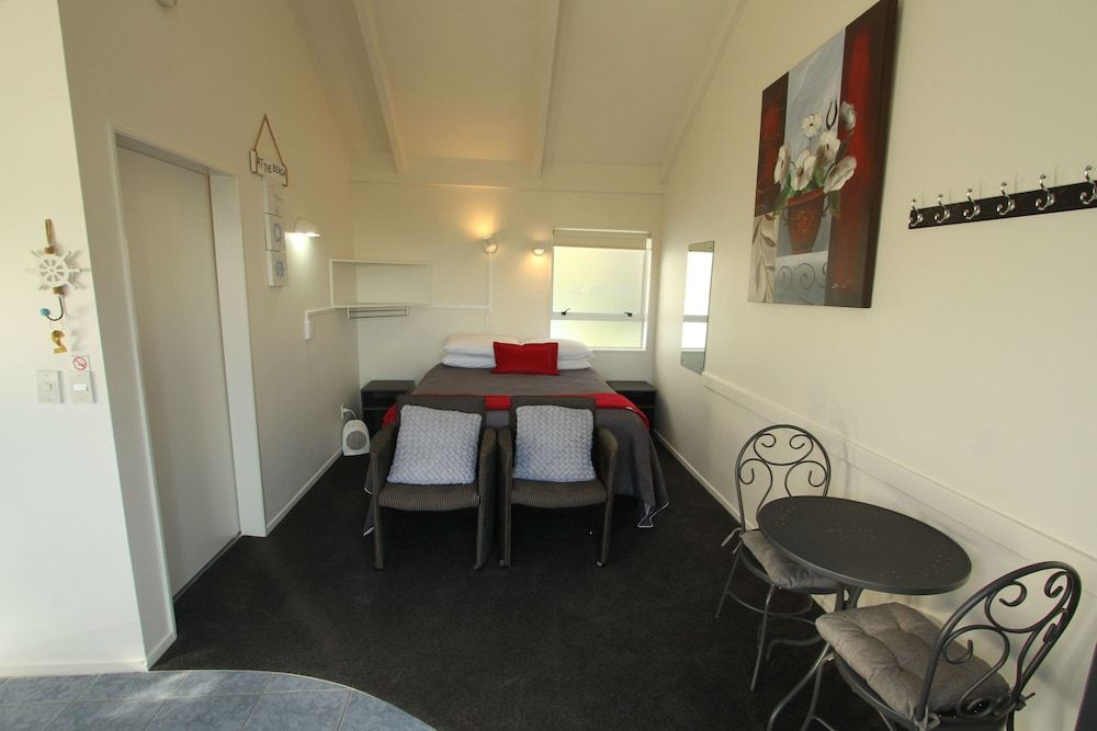 Ohope Beach Motel Queen Accessible Studio 2