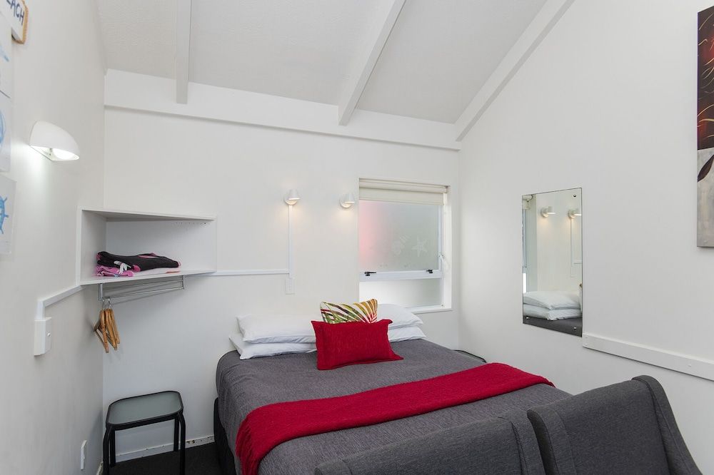 Ohope Beach Motel Queen Accessible Studio 5