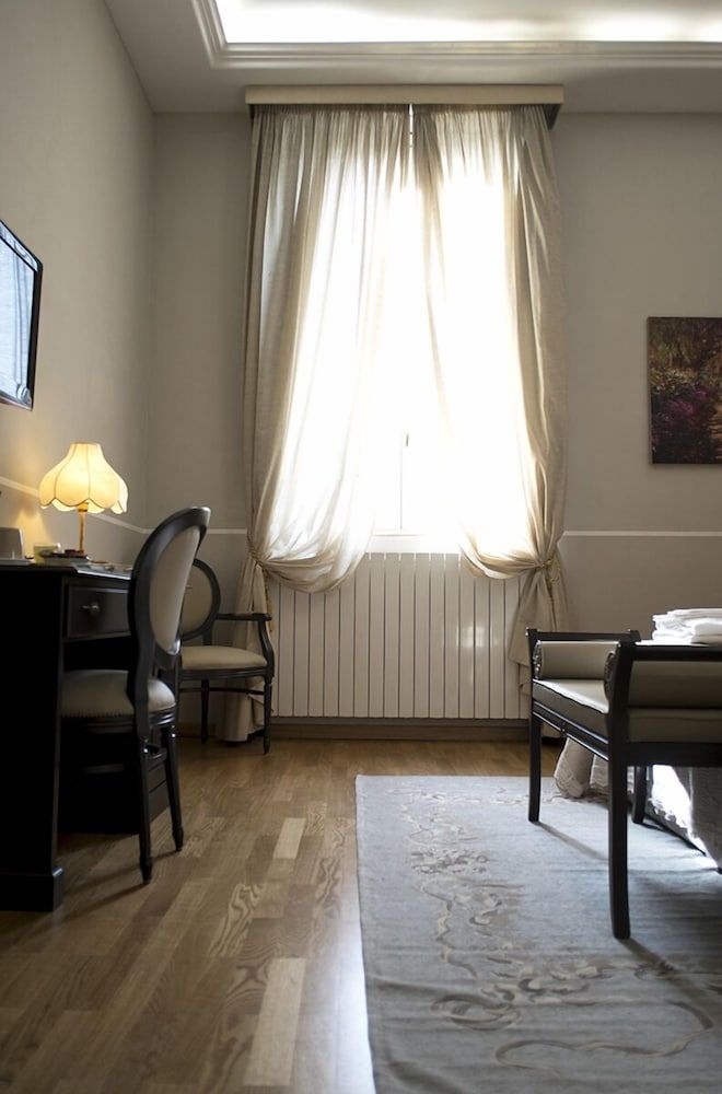 Hotel Navy Classic Triple Room 10