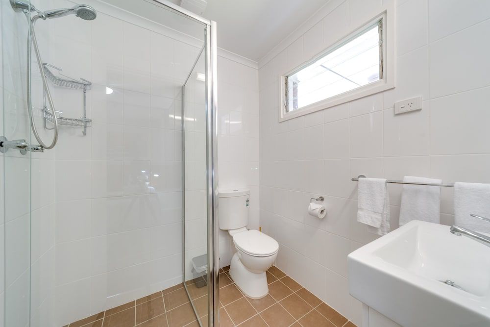 Black Sheep Motel Goulburn Standard King Room 11