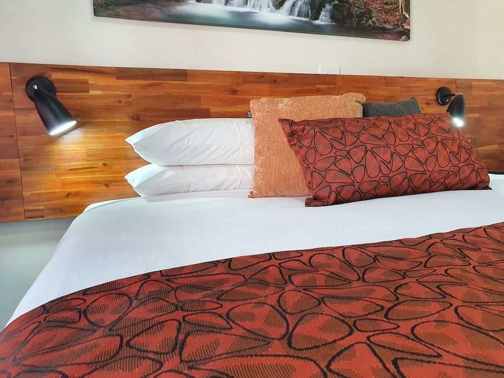 Black Sheep Motel Goulburn Standard King Room 3