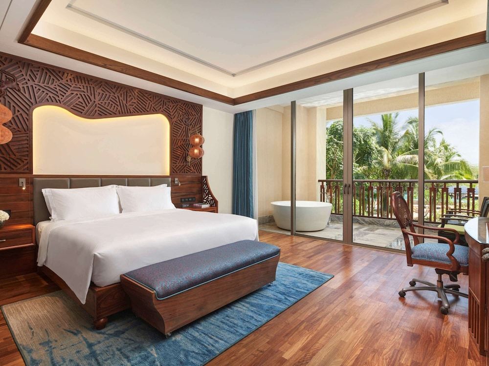 Fairmont, Family Suite, Multiple Beds, Pool Access, Ocean View