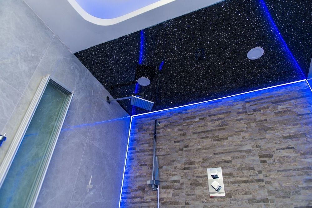 Aphrodite Suites Executive Apartment, Hot Tub 11