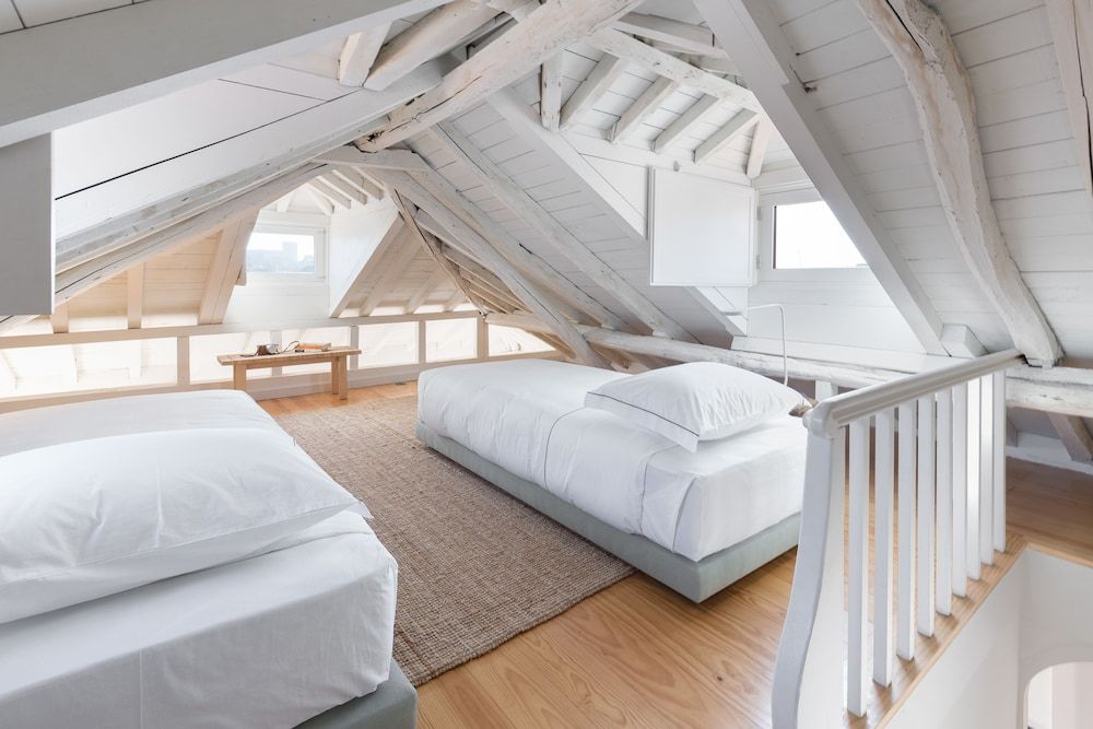 B28 Apartments Family Apartment, 1 Bedroom, Balcony, Mezzanine 4