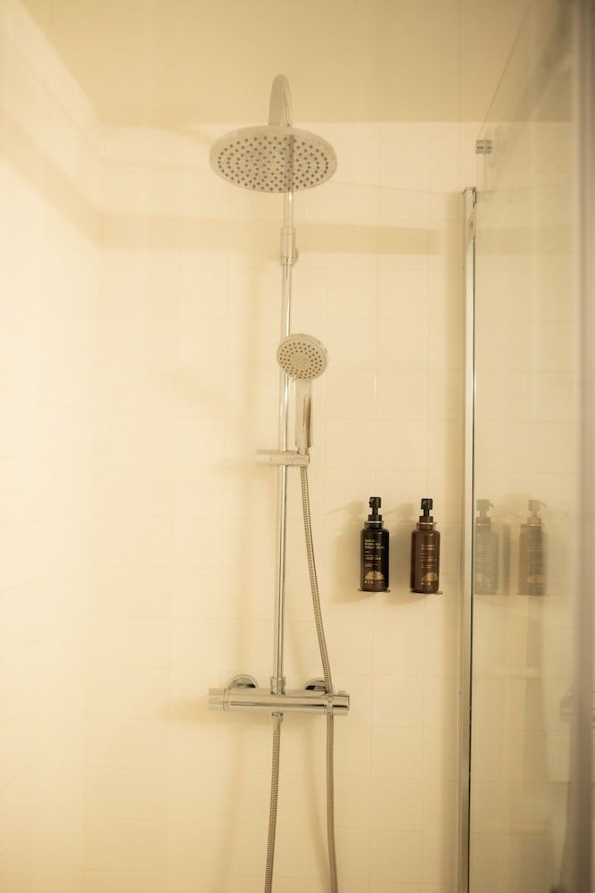 B28 Apartments Superior Apartment, City View (4A) 5