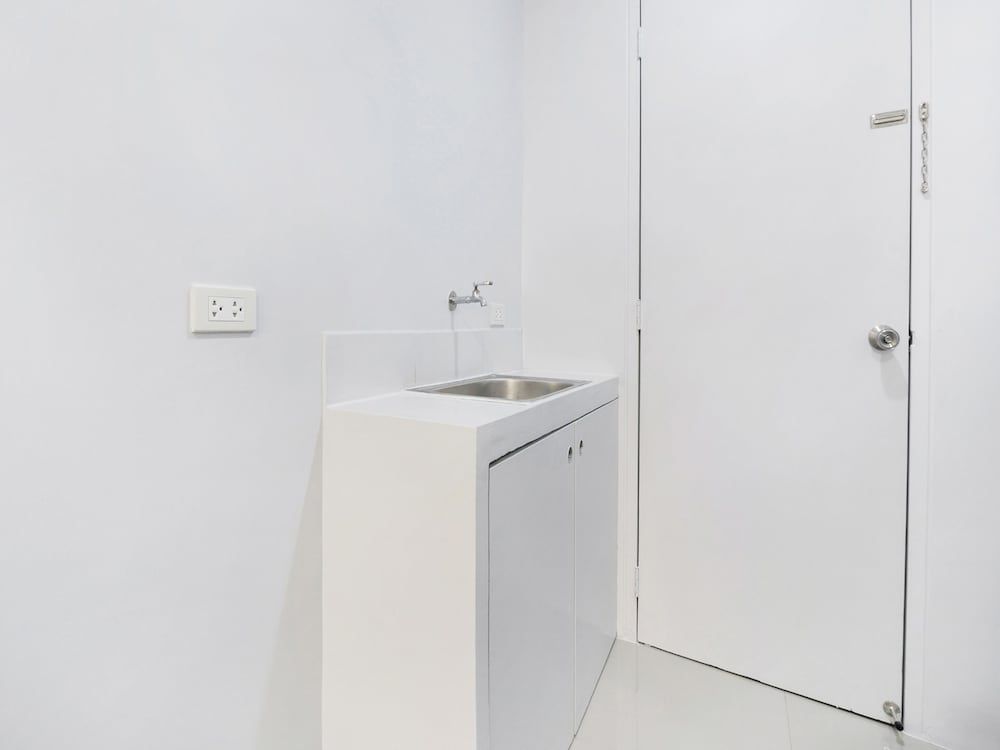 Super OYO 515 Finnex Hotel Saver Single Room 6