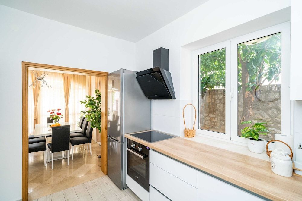 Holiday Home King House (Four-Bedroom House with Terrace) 22