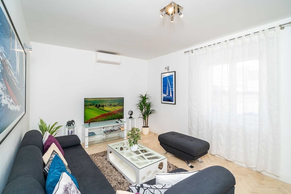 Holiday Home King House (Four-Bedroom House with Terrace) 28