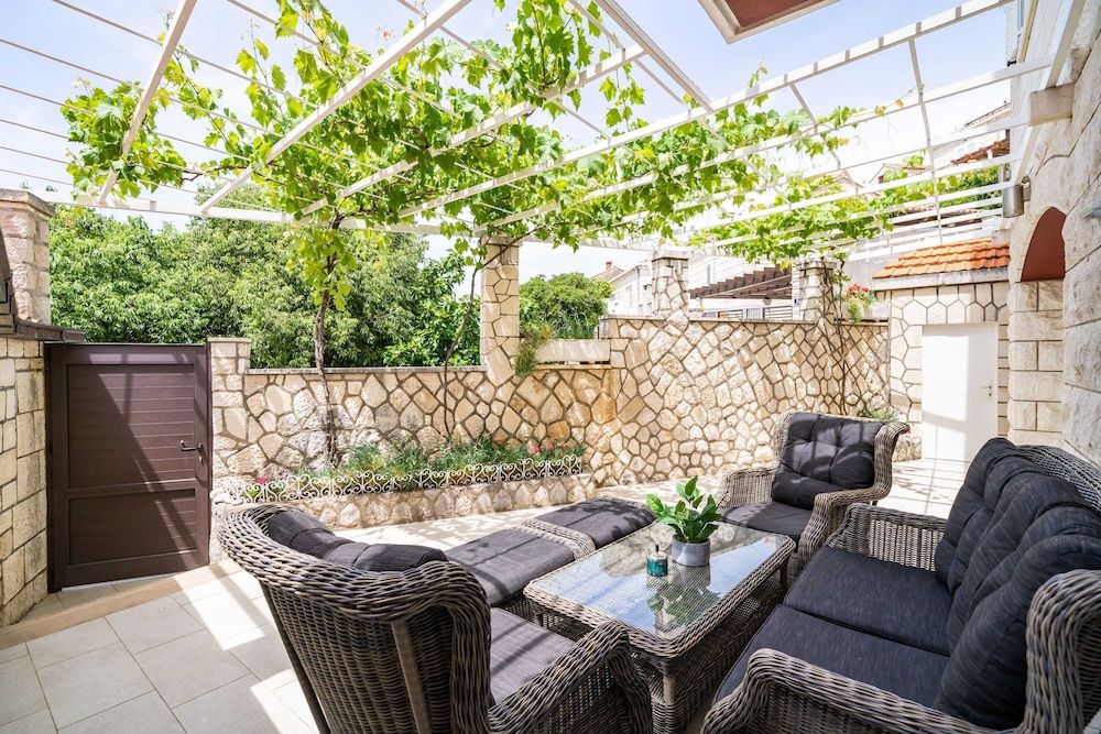 undefined Holiday Home King