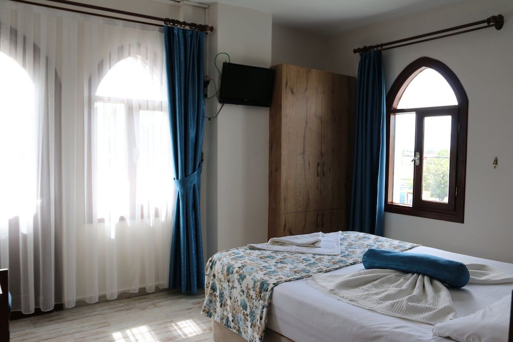 Otel Eroglu Standard Double Room