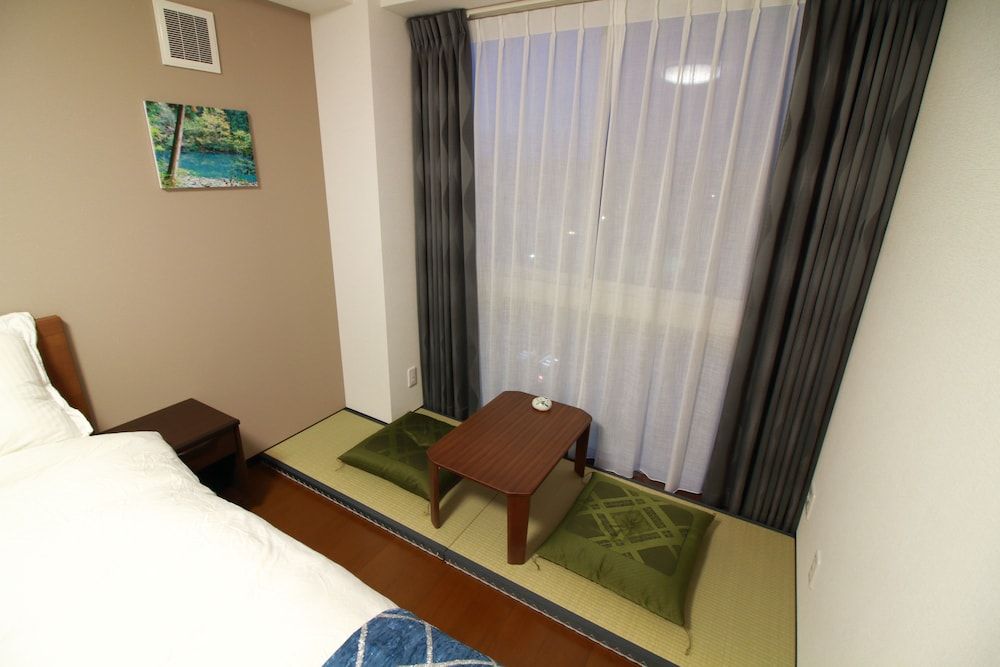 W&M House Apartment 501 2