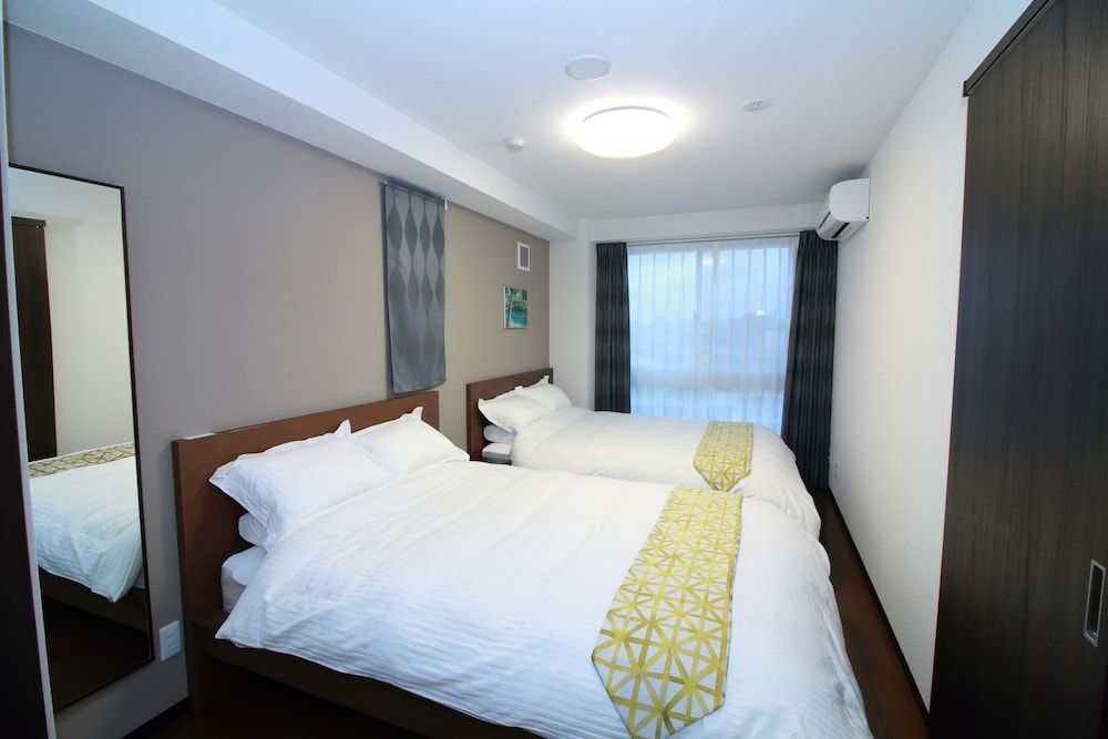 undefined W&M House 8