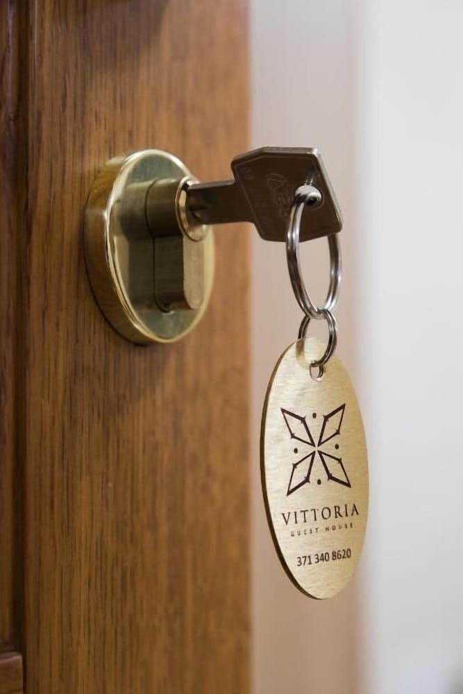 Vittoria Guest House - Salerno Basic Room, 1 Queen Bed with Sofa bed, Non Smoking, Air conditioning 5